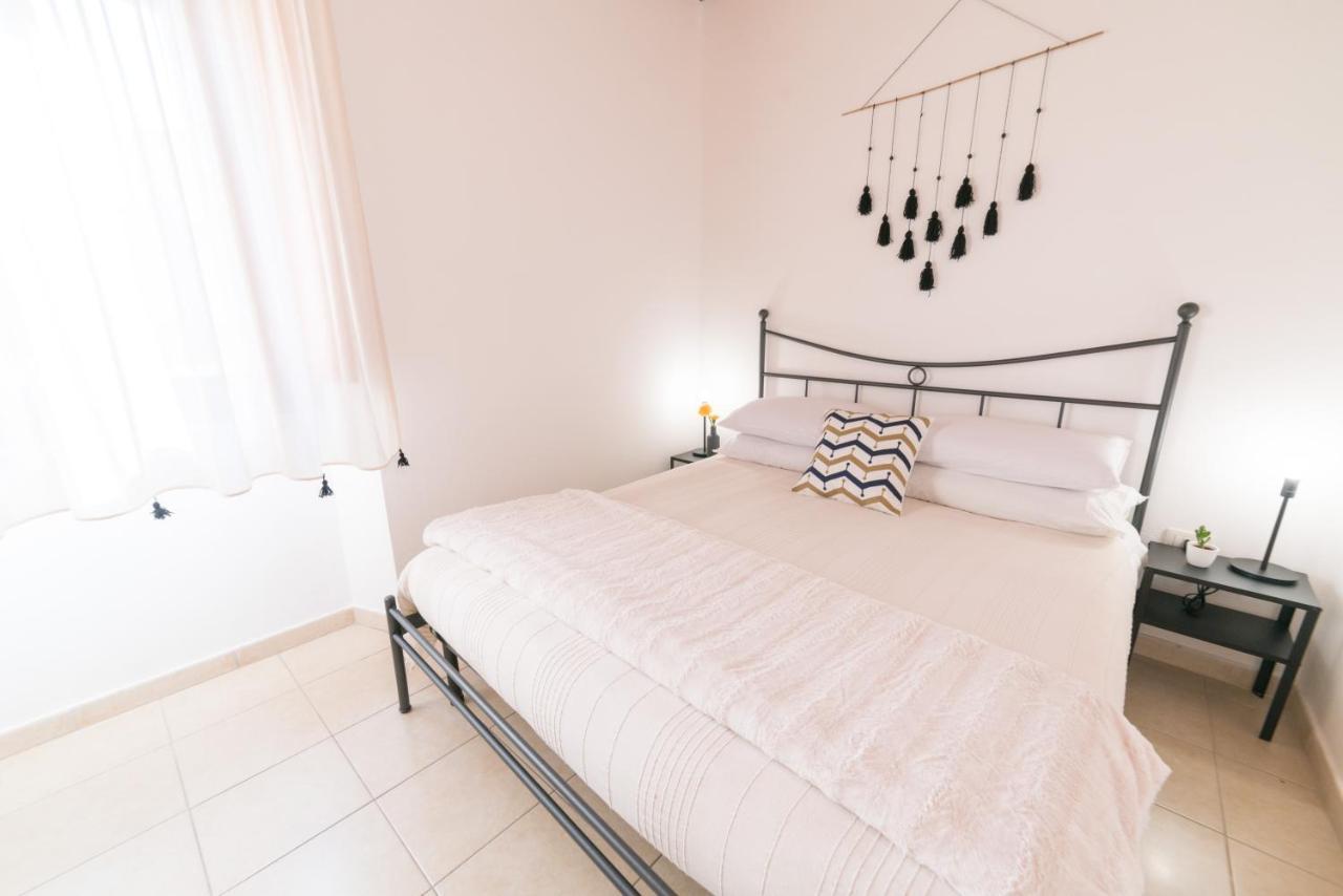 Yenne Rooms Wifi-Ac Cagliari Zewnętrze zdjęcie