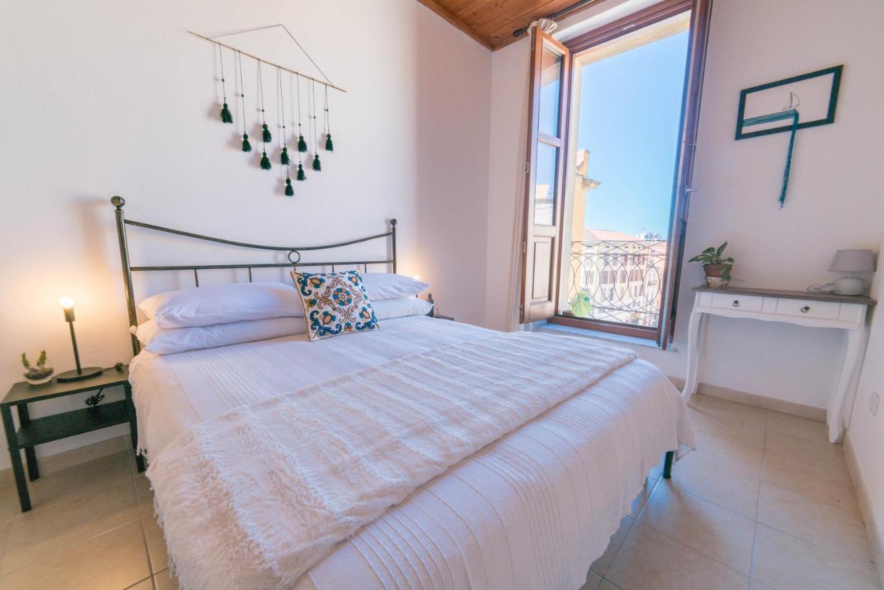 Yenne Rooms Wifi-Ac Cagliari Zewnętrze zdjęcie