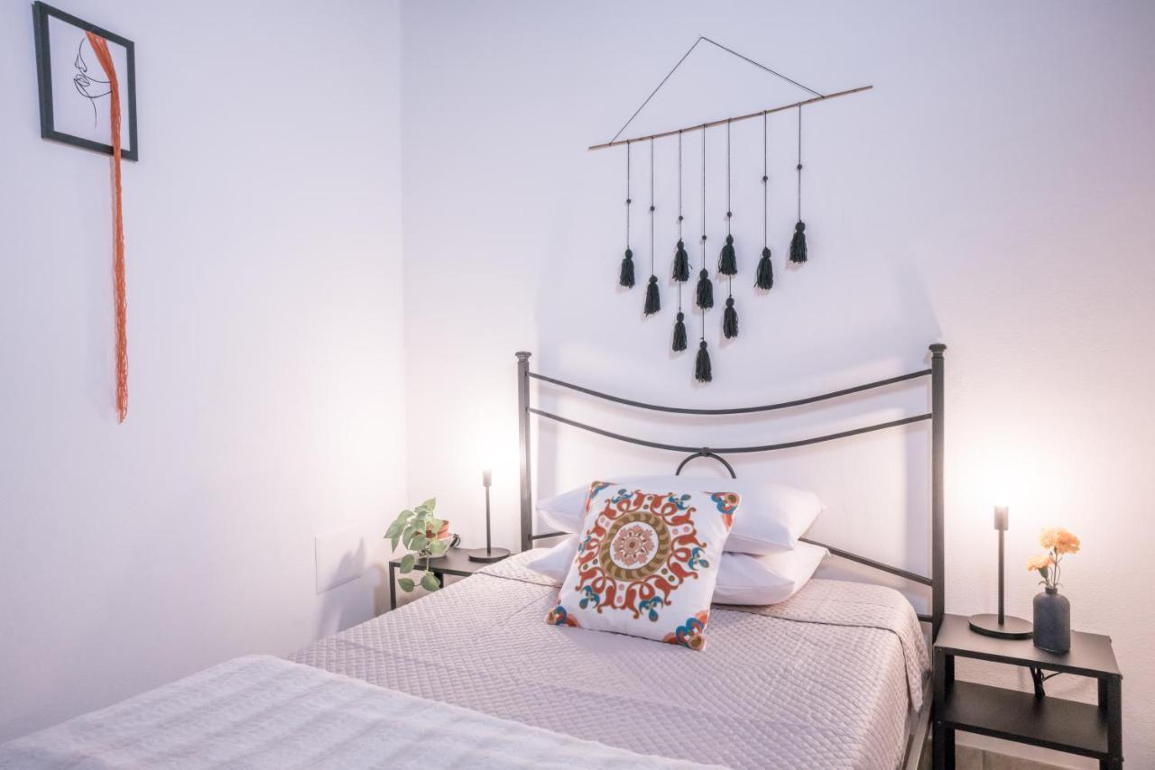 Yenne Rooms Wifi-Ac Cagliari Zewnętrze zdjęcie