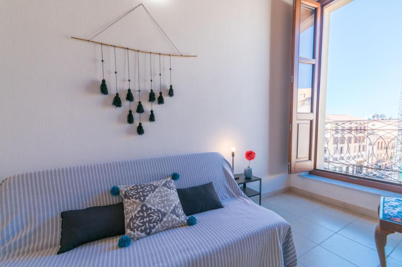 Yenne Rooms Wifi-Ac Cagliari Zewnętrze zdjęcie