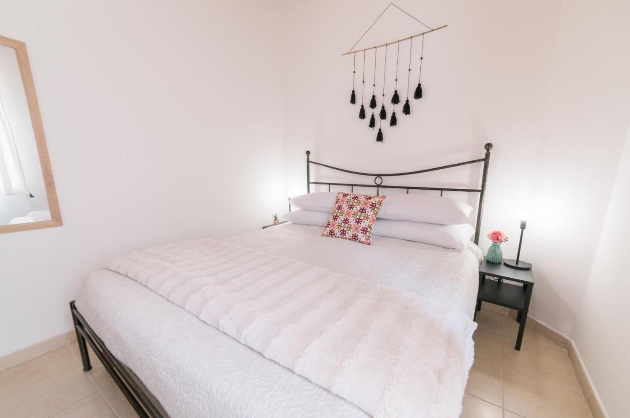 Yenne Rooms Wifi-Ac Cagliari Zewnętrze zdjęcie